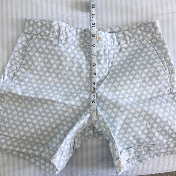 ⚪ 3/$15 GAP Girlfriend lattice pattern 6" Shorts - Picture 11 of 12